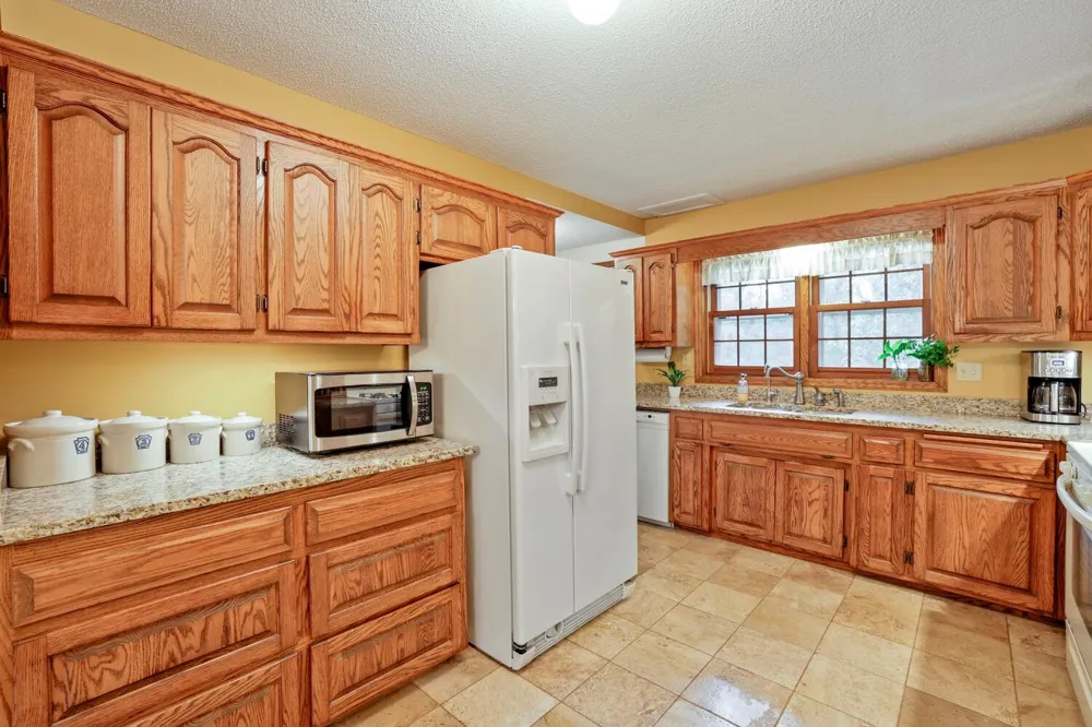 9905 Brent Avenue Inver Grove Heights, MN 55077