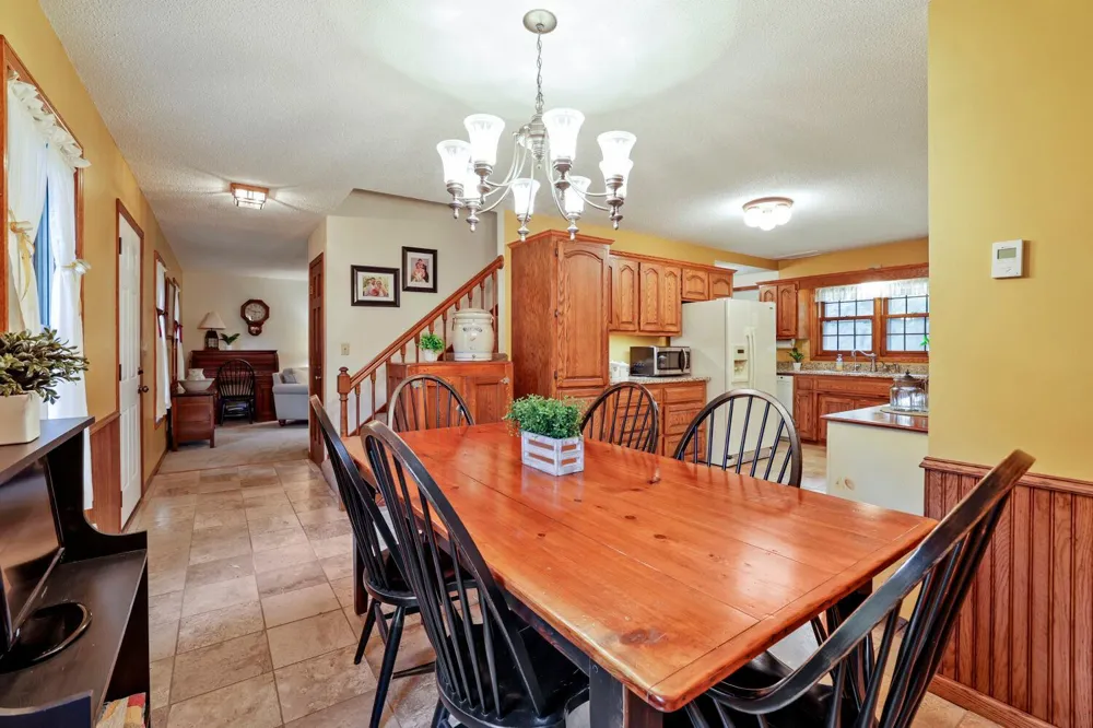 9905 Brent Avenue Inver Grove Heights, MN 55077