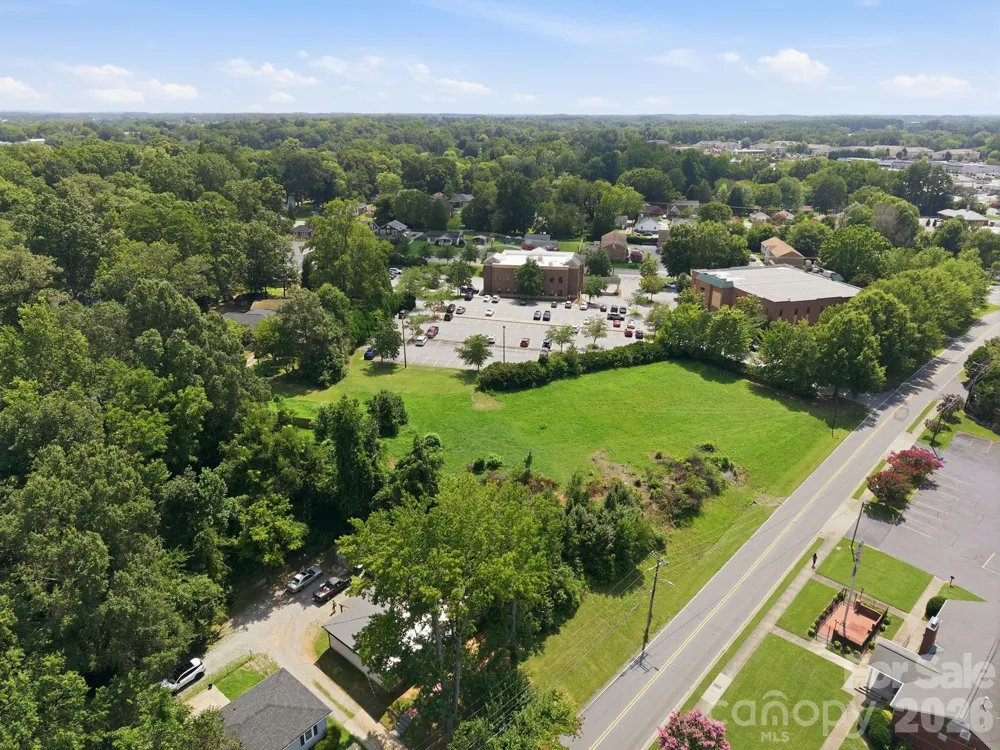 1027 Lincolnton Road Salisbury, NC 28144