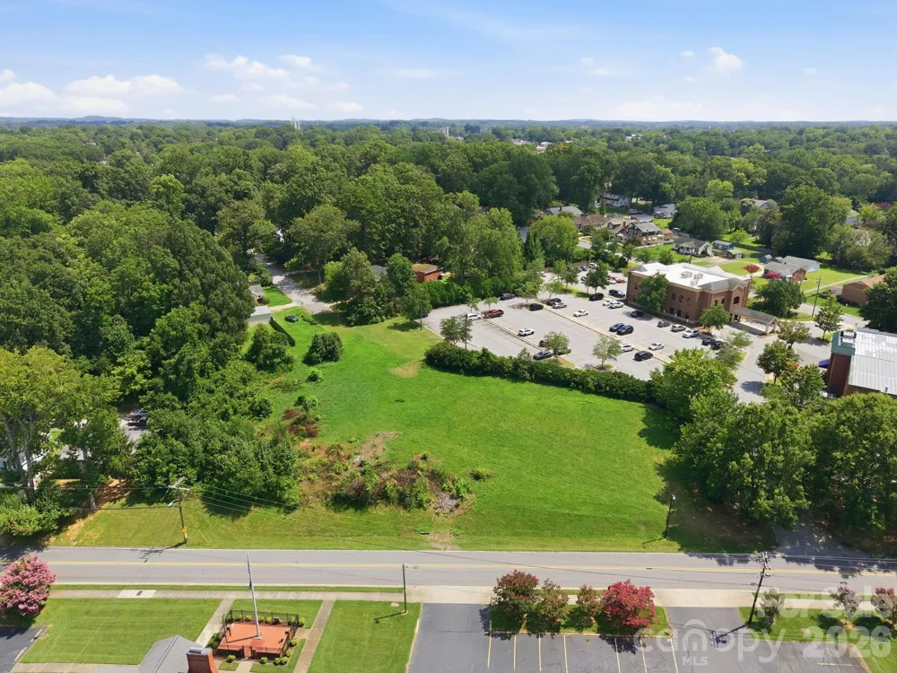 1027 Lincolnton Road Salisbury, NC 28144