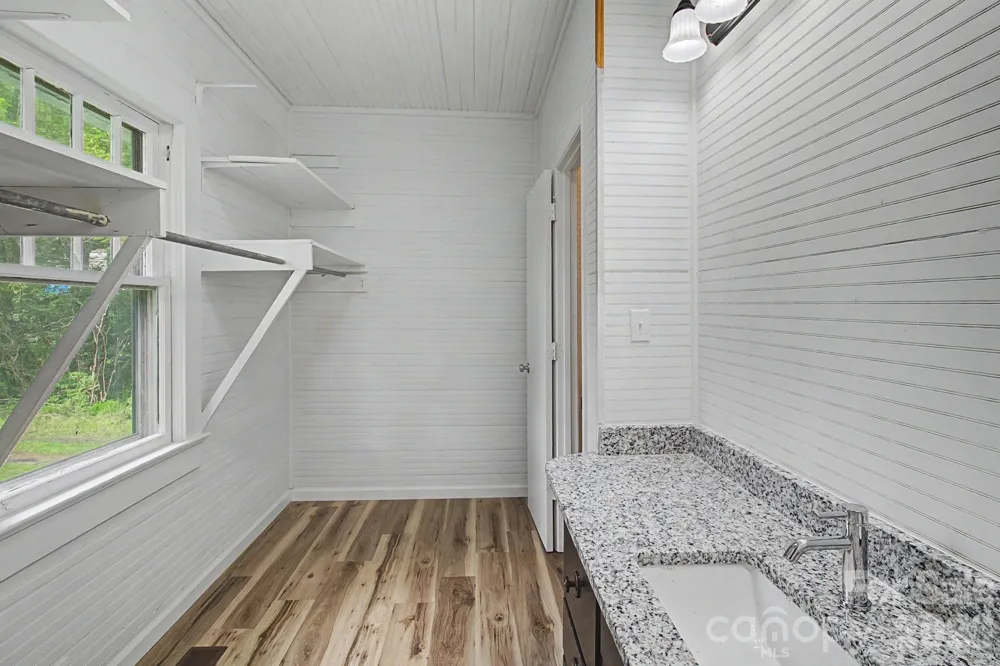 47 Stone Cottage Road Mars Hill, NC 28754