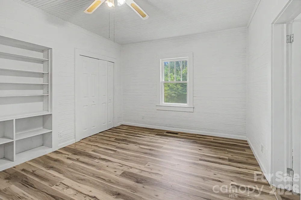 47 Stone Cottage Road Mars Hill, NC 28754