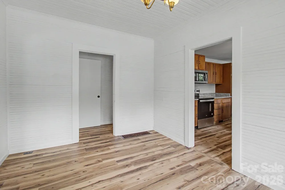 47 Stone Cottage Road Mars Hill, NC 28754