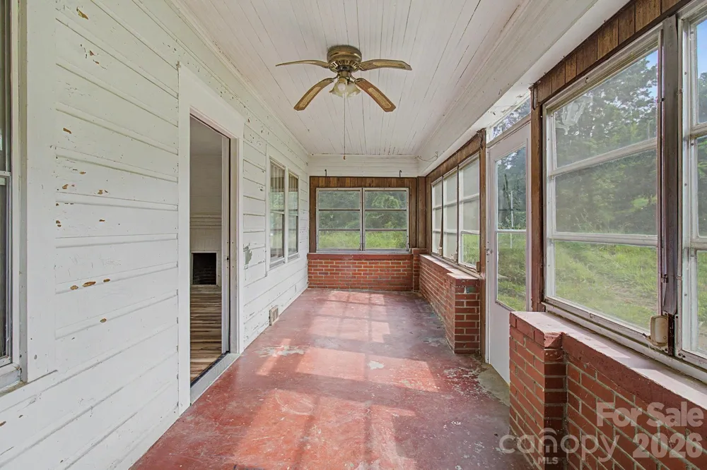 47 Stone Cottage Road Mars Hill, NC 28754