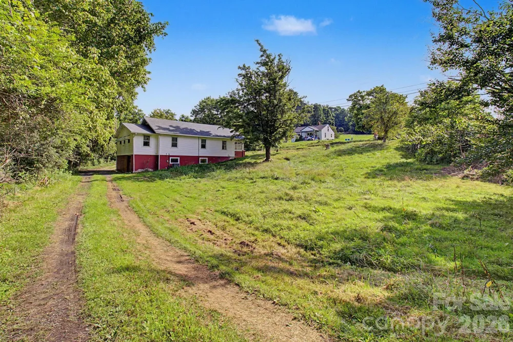 47 Stone Cottage Road Mars Hill, NC 28754