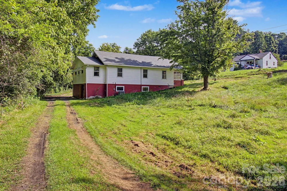 47 Stone Cottage Road Mars Hill, NC 28754
