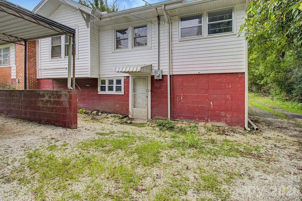 47 Stone Cottage Road Mars Hill, NC 28754