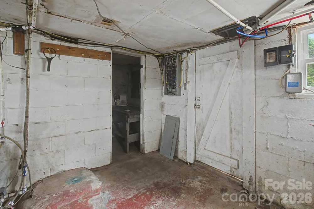 47 Stone Cottage Road Mars Hill, NC 28754