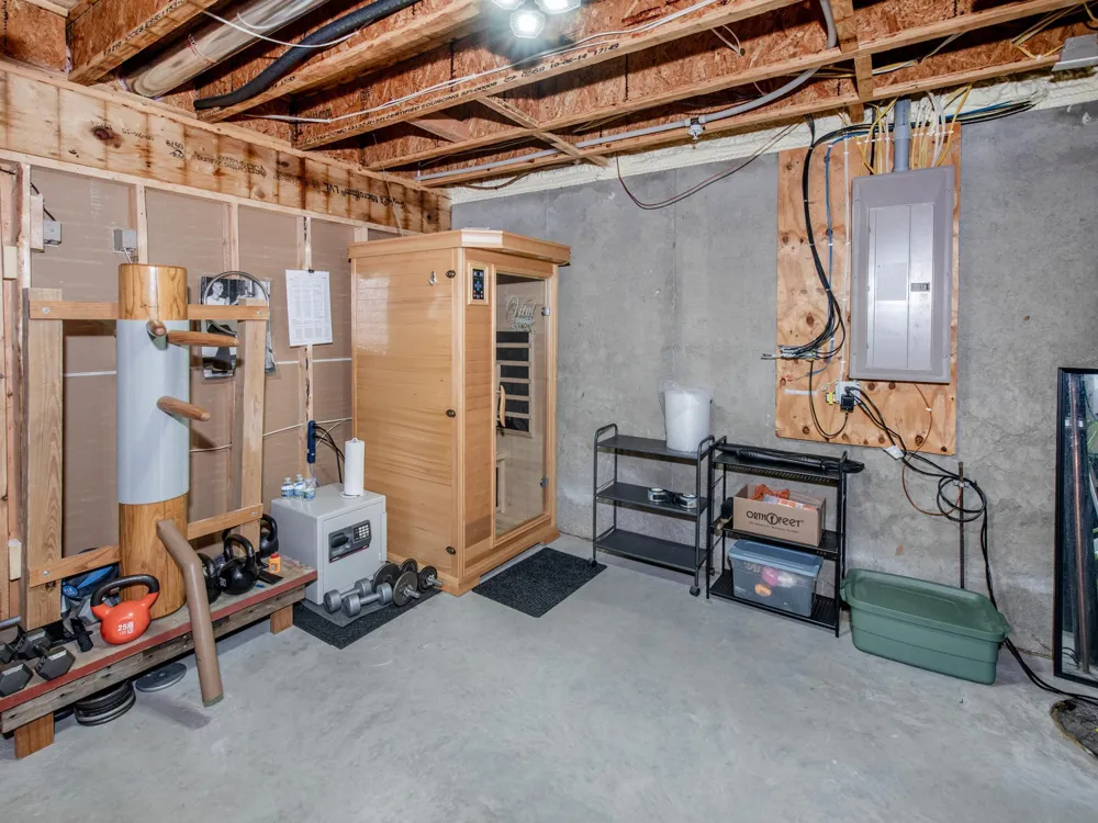 2365 Skillman Avenue E North Saint Paul, MN 55109