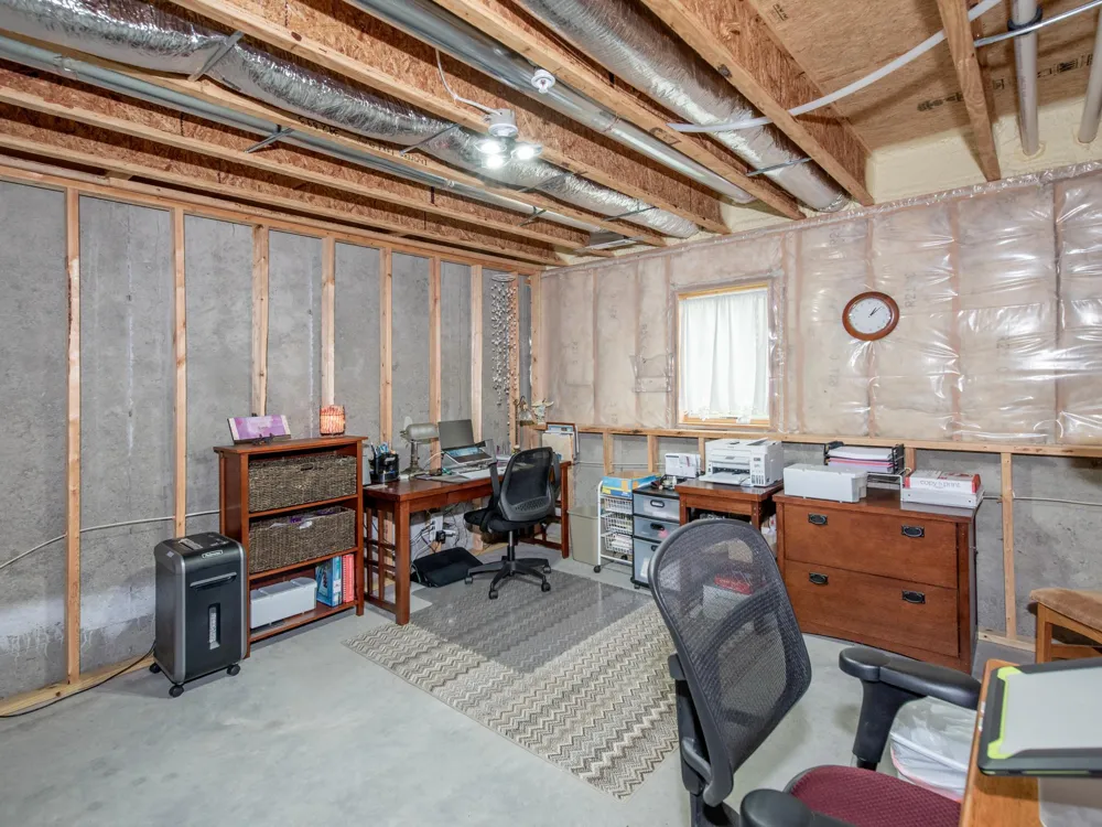2365 Skillman Avenue E North Saint Paul, MN 55109