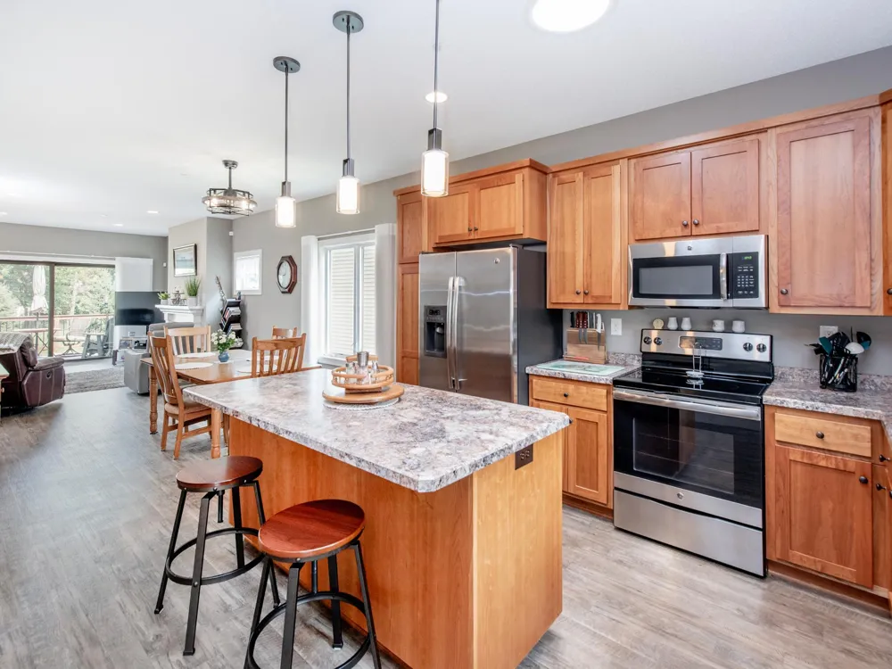2365 Skillman Avenue E North Saint Paul, MN 55109