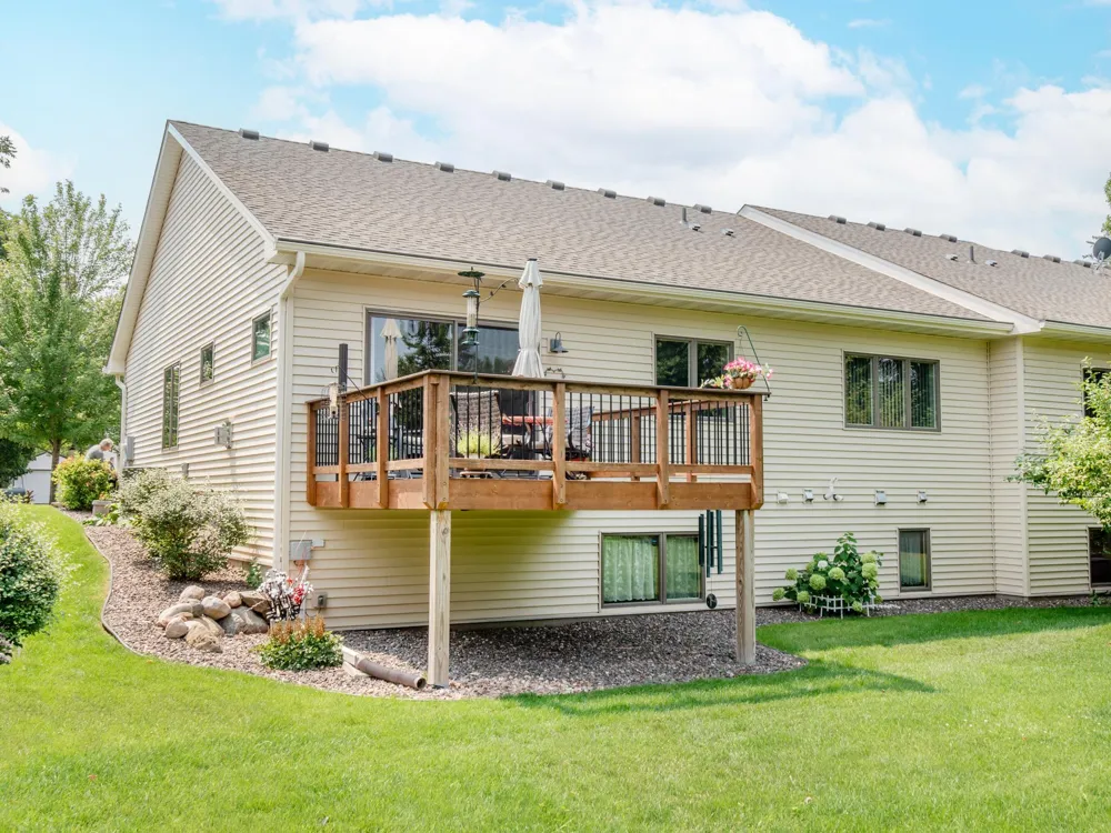 2365 Skillman Avenue E North Saint Paul, MN 55109