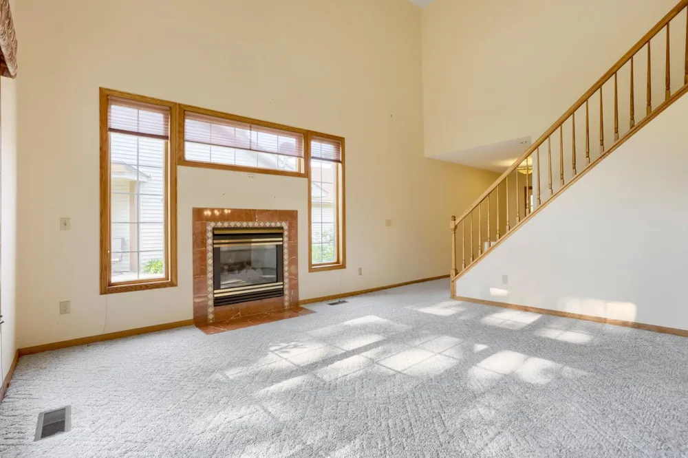 1896 Beebe Road Maplewood, MN 55109