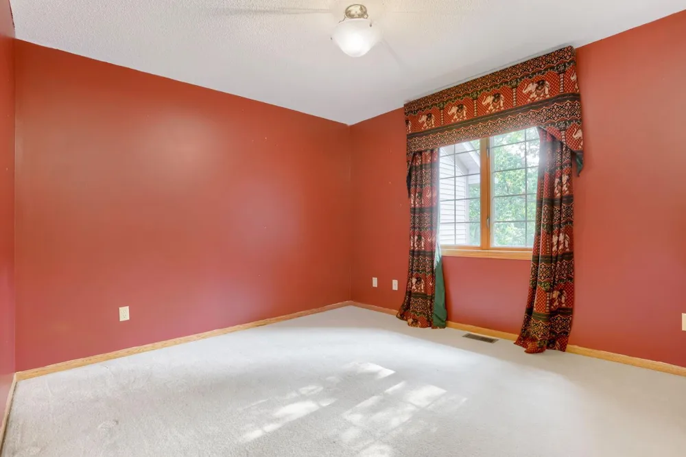 1896 Beebe Road Maplewood, MN 55109