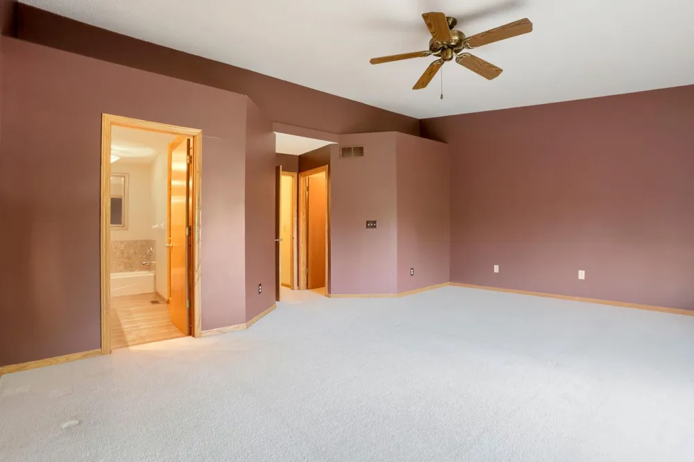 1896 Beebe Road Maplewood, MN 55109