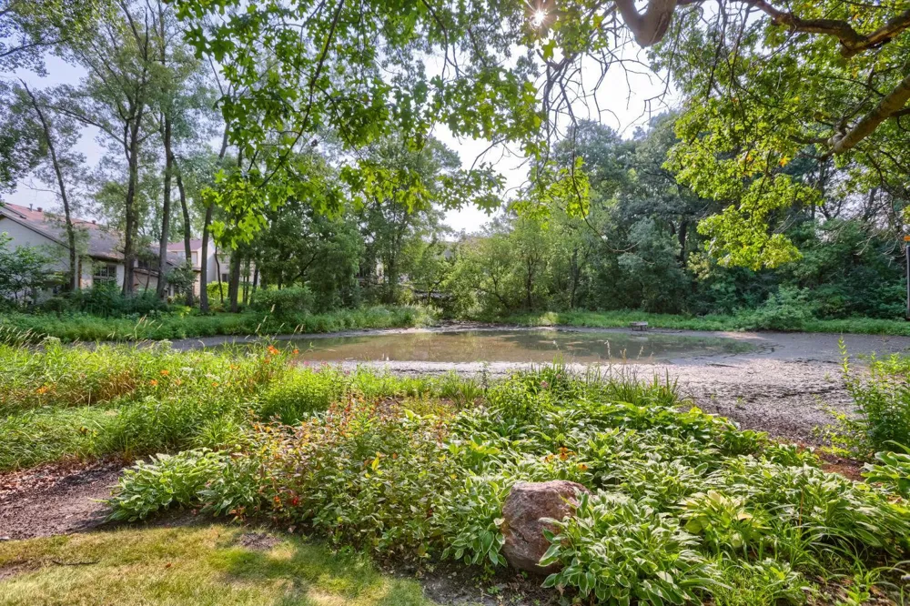 1896 Beebe Road Maplewood, MN 55109