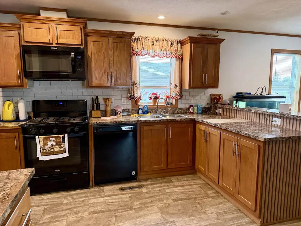 2020 Peregrine Place NW Stewartville, MN 55976