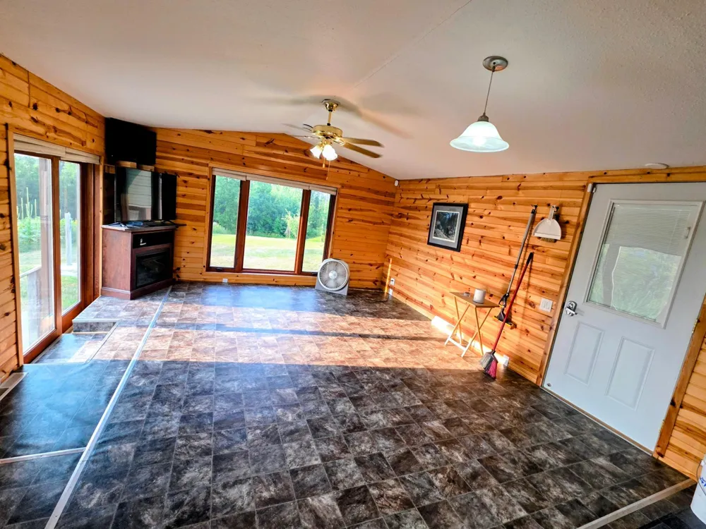 N1335 Pine Grove Road Sarona, WI 54870
