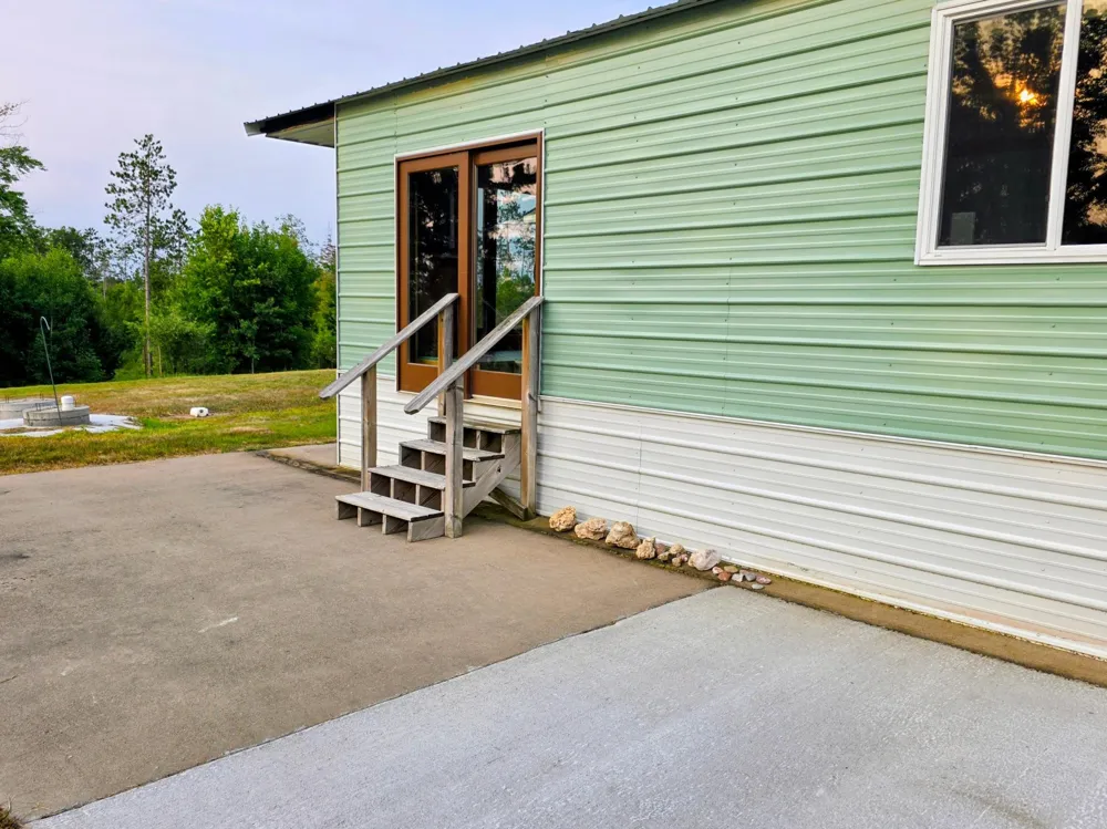 N1335 Pine Grove Road Sarona, WI 54870