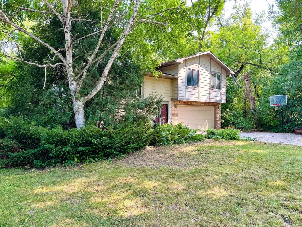 210 W Everett Avenue Fergus Falls, MN 56537