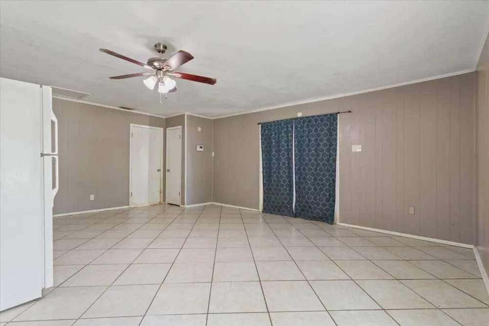 901 S Old Temple Road Lorena, TX 76655