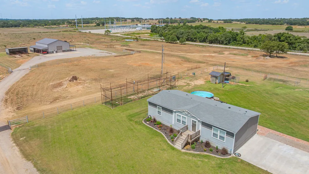1765 CR 300 Dublin, TX 76446