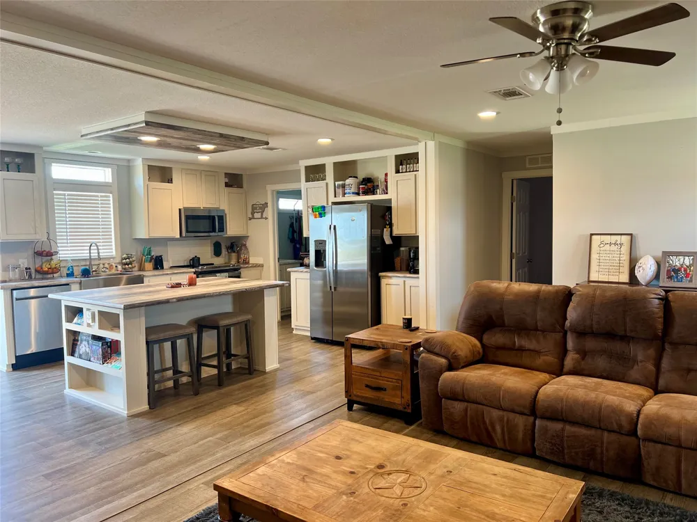 1765 CR 300 Dublin, TX 76446