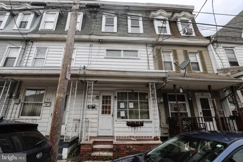 32 S FRANKLIN STREET