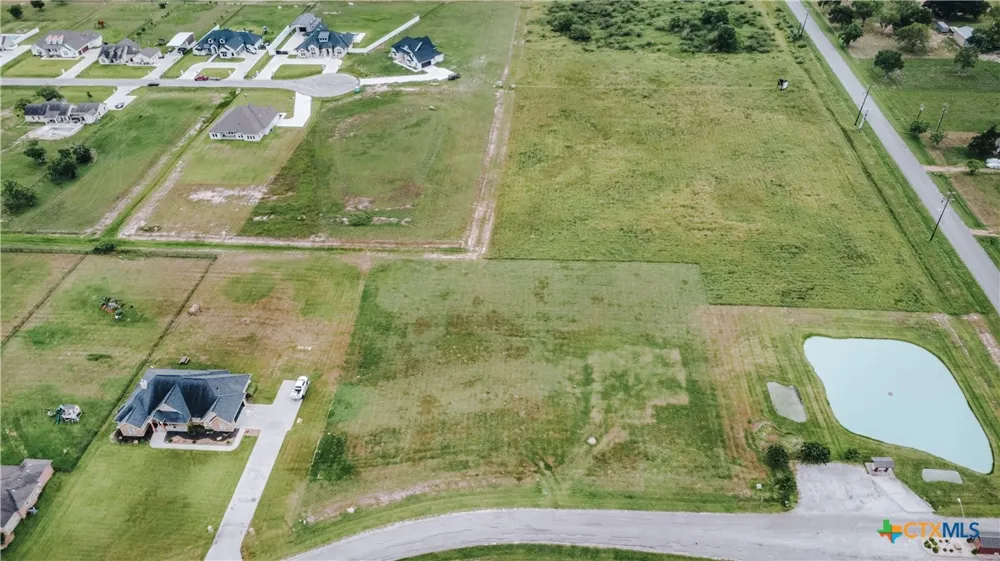 83 Wellspring Boulevard Victoria, TX 77904