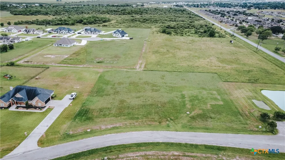 83 Wellspring Boulevard Victoria, TX 77904