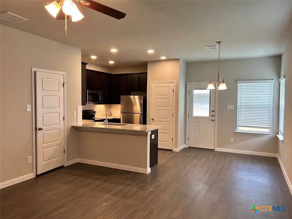 3414 Lindsay Lane #3414 Seguin, TX 78155