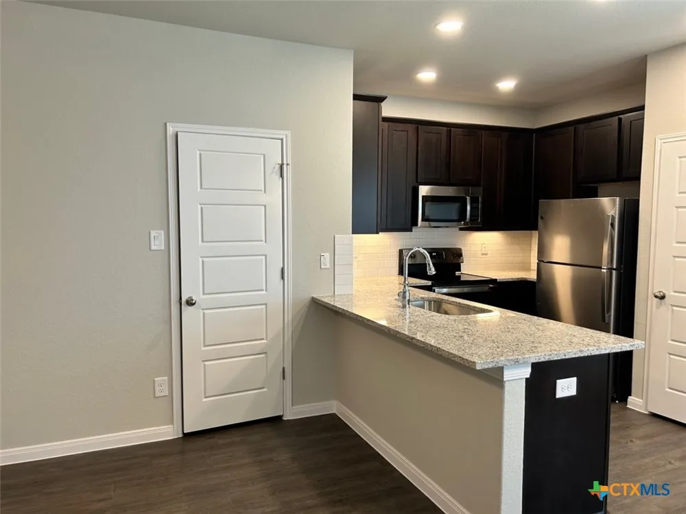 3414 Lindsay Lane #3414 Seguin, TX 78155