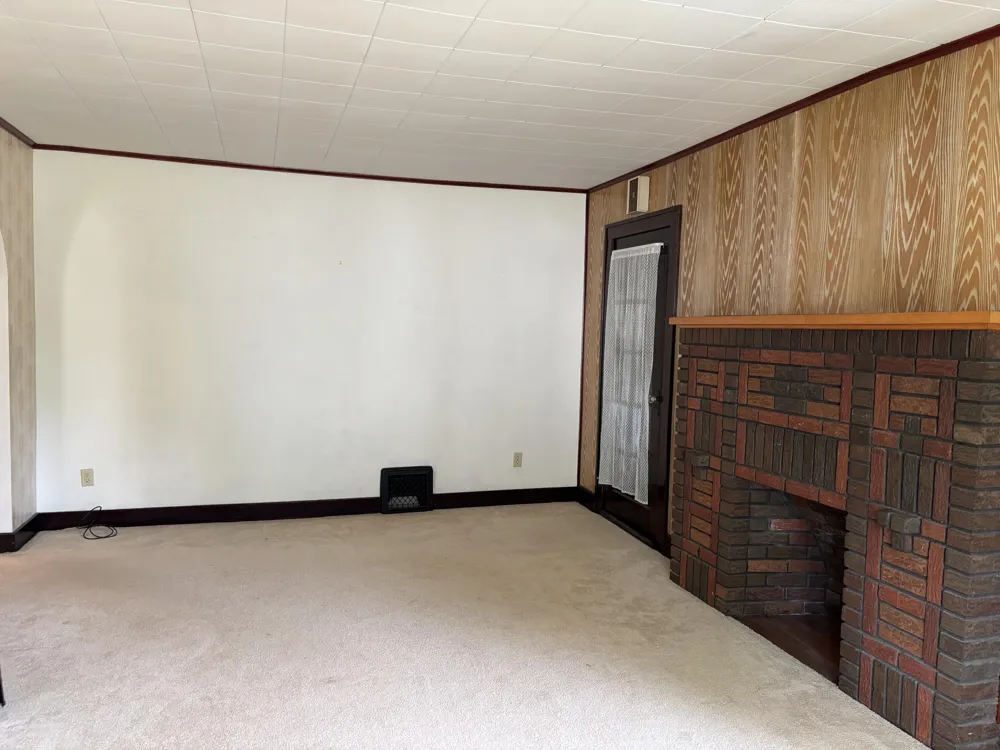 328 Miller Avenue Battle Creek, MI 49037