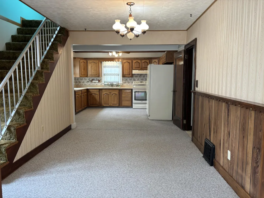 328 Miller Avenue Battle Creek, MI 49037
