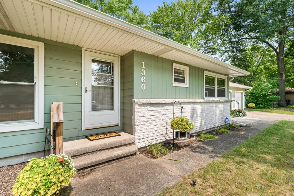 1360 Logan Road Muskegon, MI 49445