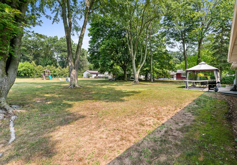 1360 Logan Road Muskegon, MI 49445