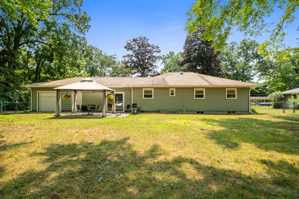 1360 Logan Road Muskegon, MI 49445