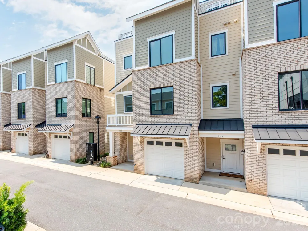 931 Cityscape Drive Charlotte, NC 28205