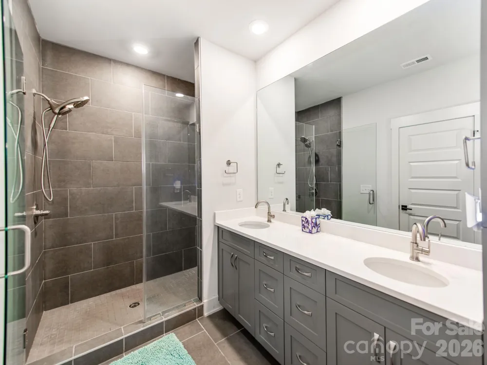 931 Cityscape Drive Charlotte, NC 28205