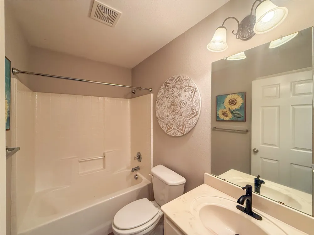 219 Quail Run Aubrey, TX 76227