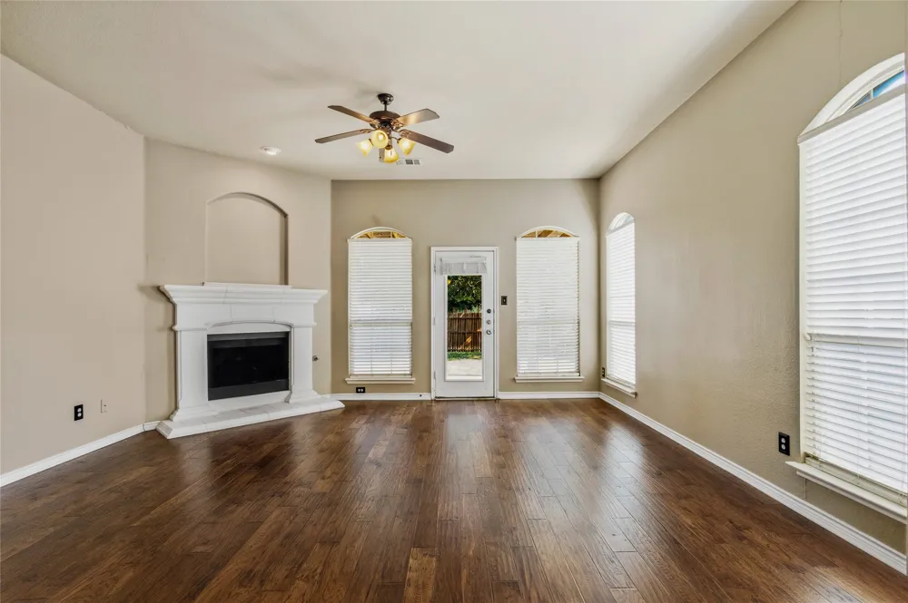 5912 Chuck Wagon Lane McKinney, TX 75070