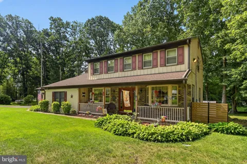 18 HICKORY DRIVE