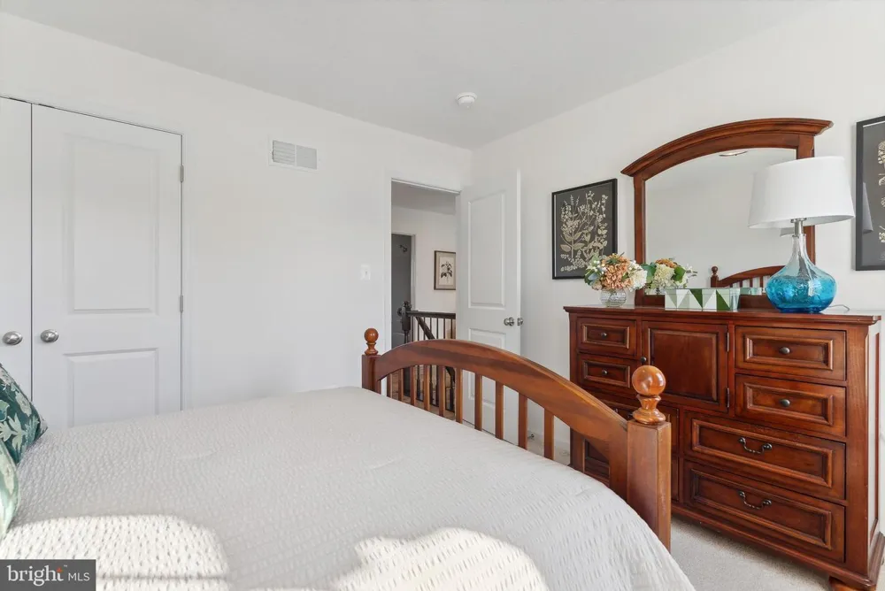 33 FRIAR RD #37 York, PA 17408