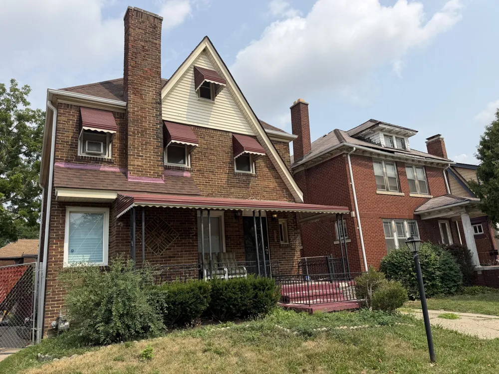 4074 Pasadena Street Detroit, MI 48238