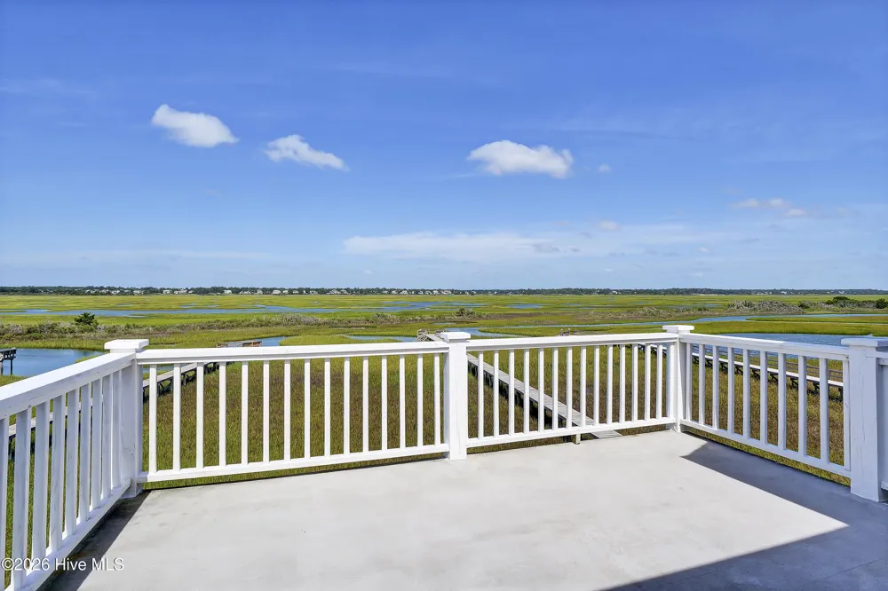 2515 Lumina Avenue Wrightsville Beach, NC 28480