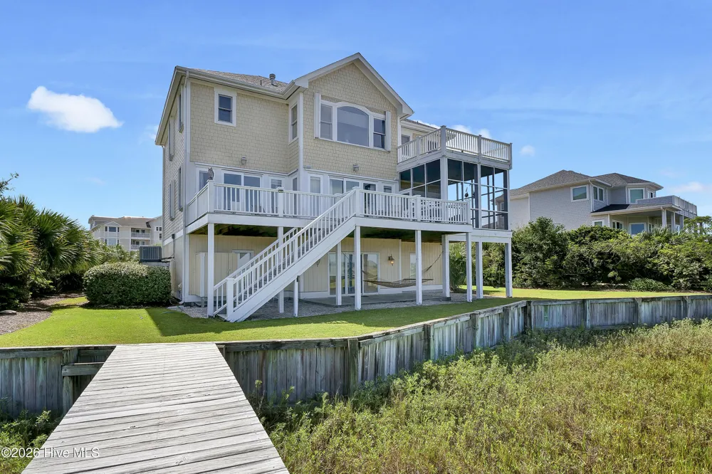 2515 Lumina Avenue Wrightsville Beach, NC 28480