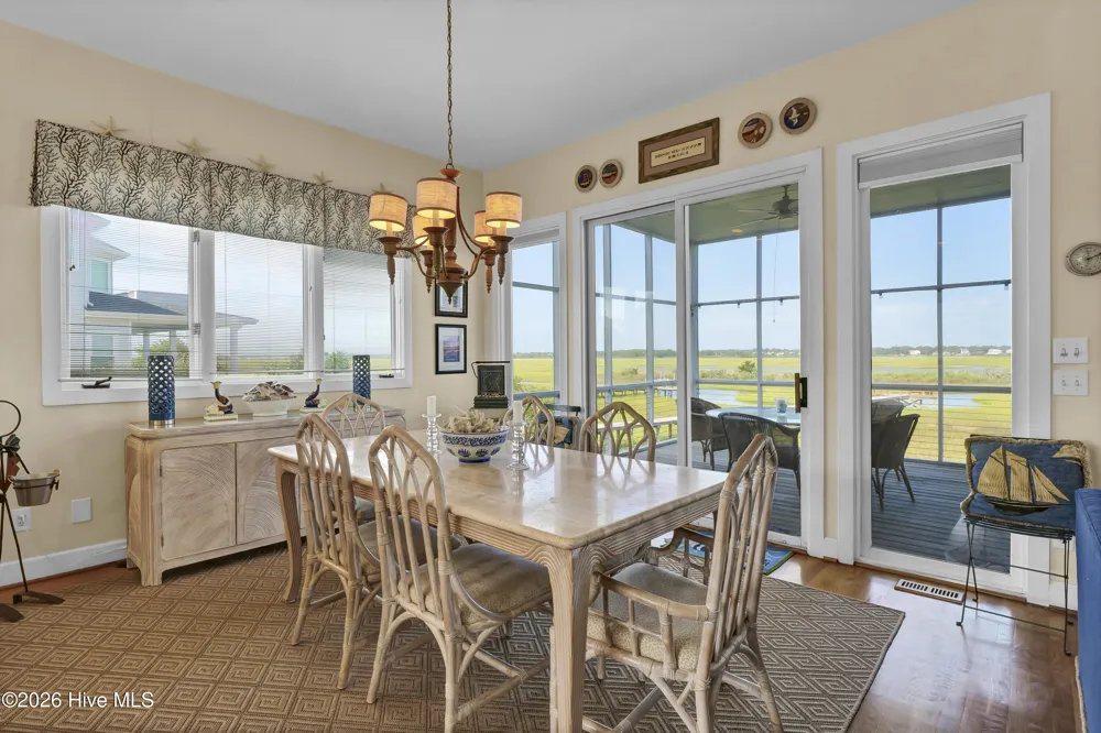 2515 Lumina Avenue Wrightsville Beach, NC 28480