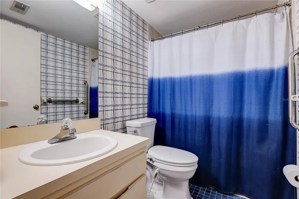 3708 GREENERY COURT #108 Tampa, FL 33618