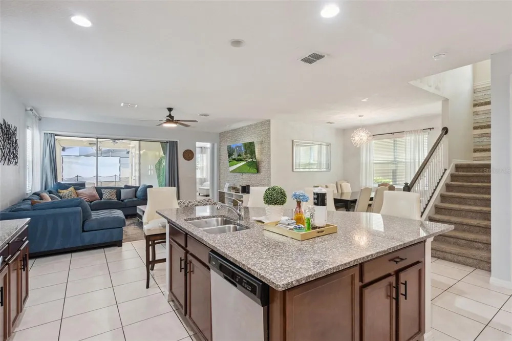 1633 NASSAU POINT TRAIL Kissimmee, FL 34747
