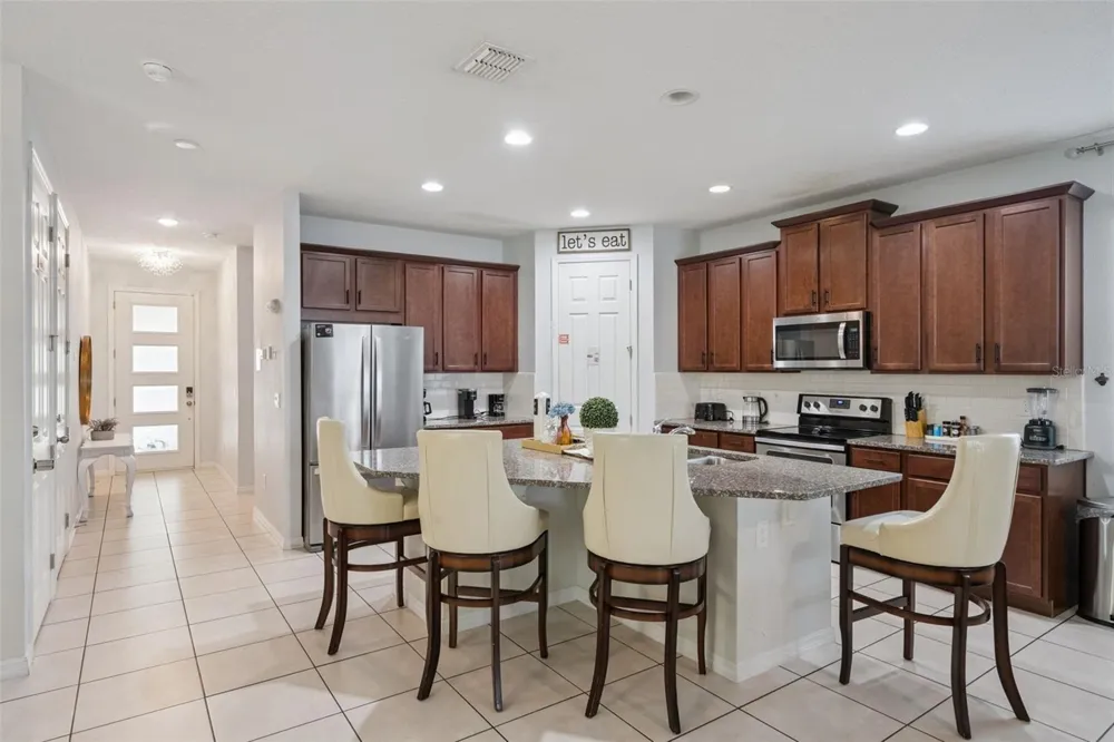1633 NASSAU POINT TRAIL Kissimmee, FL 34747